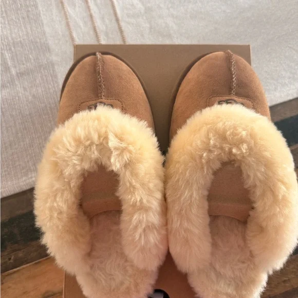 UGG Coquette Slippers in Tan - Picture 3 of 8